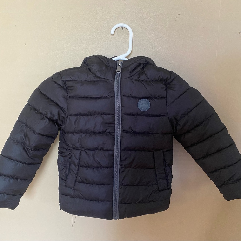 Cozy Black Hooded Puffer Jacket